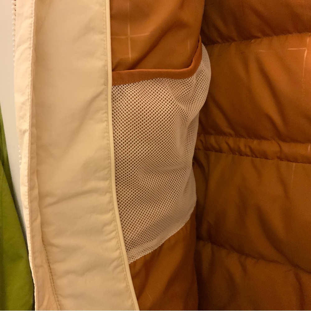 Winter coat - Picture 8 of 9